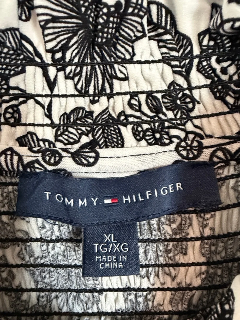 Tommy Hilfiger Black & White Floral Smocked Long-Sleeve Top - Picture 2 of 9